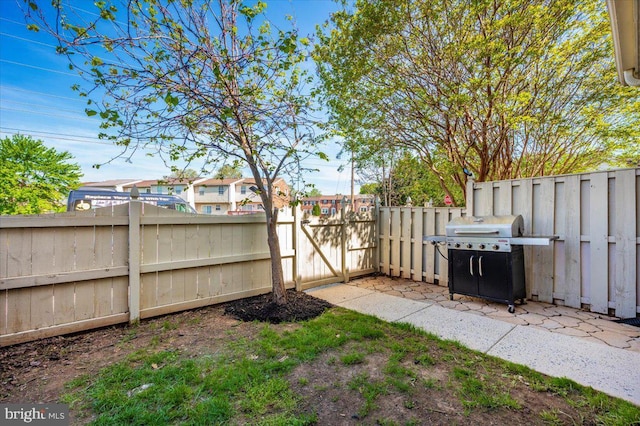 558 Hollyberry Way, Frederick, MD 21703 - view of yard featuring a fenced backyard