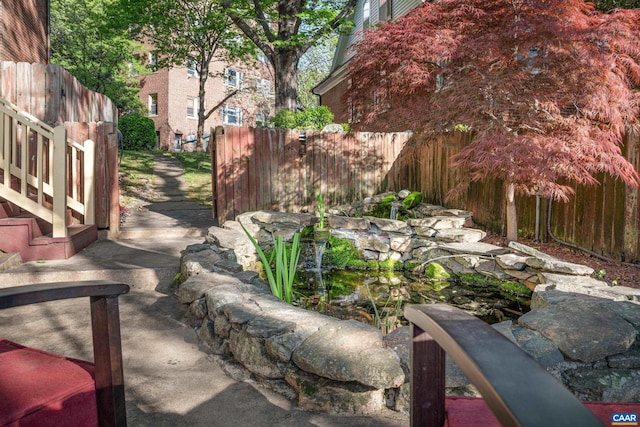 410 Altamont Cir, Charlottesville, VA 22902 - view of yard featuring fence