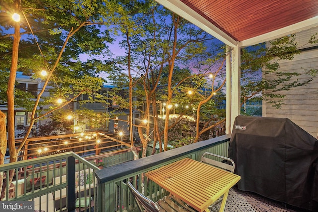 balcony with a grill