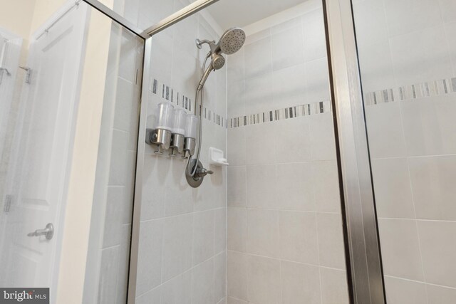 155 Tollerton Trl, Falling Waters, WV 25419 - full bath featuring a stall shower