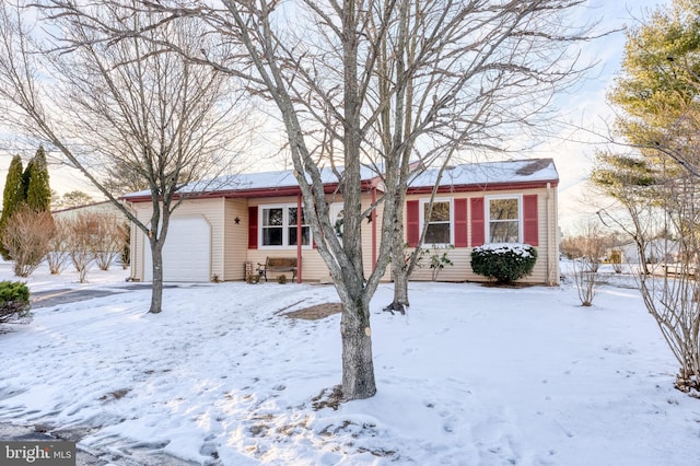 5 Greenmeadow Ln, Whiting, NJ 08759 - ranch-style home featuring a garage