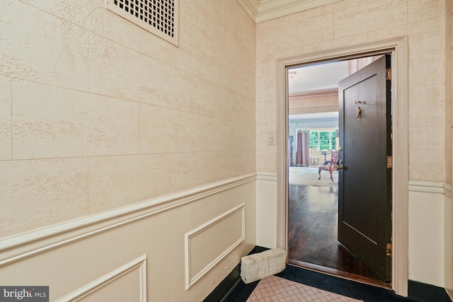 3901 Connecticut Ave NW Unit 402, Washington, DC 20008 - entryway with crown molding and visible vents