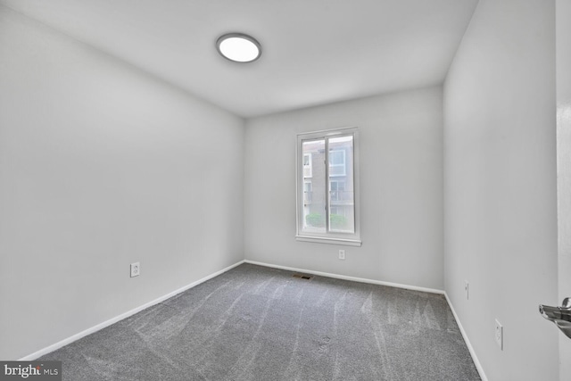 2456 Sun Valley Cir Unit 7-M, Silver Spring, MD 20906 - carpeted empty room with visible vents and baseboards