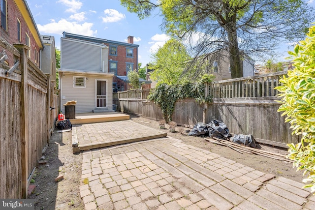 412 Market St, Trenton, NJ 08611 - view of patio / terrace featuring a fenced backyard