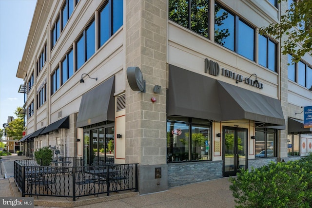 view of building exterior