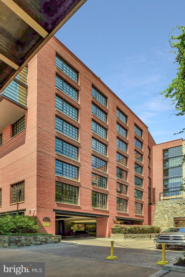 3303 Water St NW Unit 3I, Washington, DC 20007 - view of building exterior