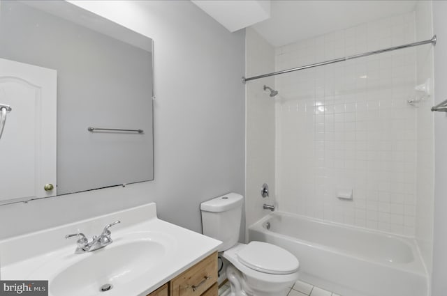 42827 Freedom St, Chantilly, VA 20152 - full bathroom featuring vanity, toilet, and washtub / shower combination