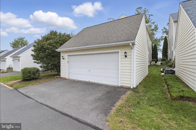 42827 Freedom St, Chantilly, VA 20152 - view of detached garage
