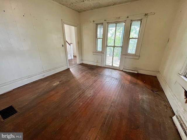 407 Carruthers St, Lexington, VA 24450 - empty room featuring hardwood / wood-style floors and visible vents