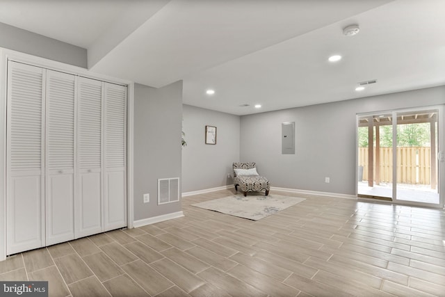 unfurnished room featuring recessed lighting, baseboards, and visible vents