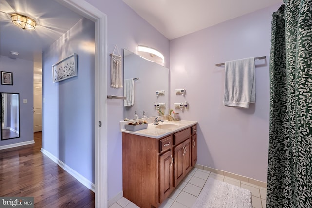 771 W Ridge Rd, Elizabethtown, PA 17022 - full bath featuring vanity, baseboards, and tile patterned floors