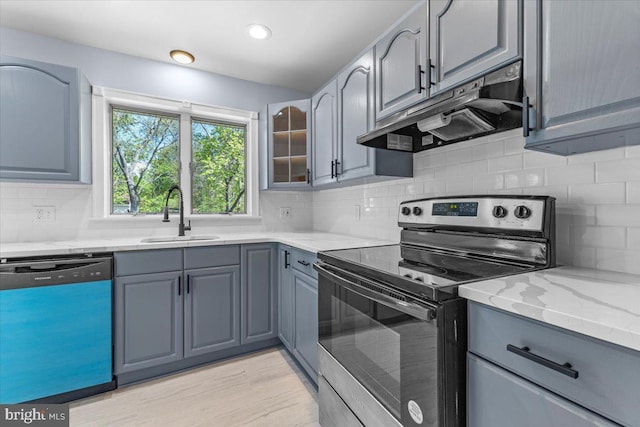 500 Klockner Rd, Hamilton, NJ 08619 - kitchen featuring a sink, under cabinet range hood, gray cabinetry, dishwasher, and stainless steel electric stove