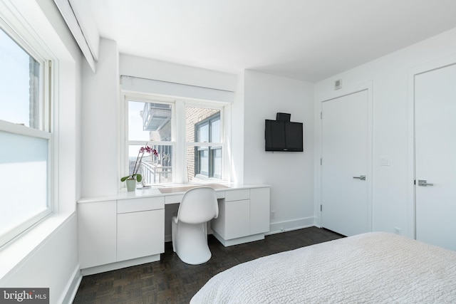 1830 Rittenhouse Sq Unit 17B, Philadelphia, PA 19103 - bedroom with baseboards