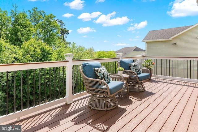 3058 Sunny Ridge Dr, Odenton, MD 21113 - view of wooden terrace