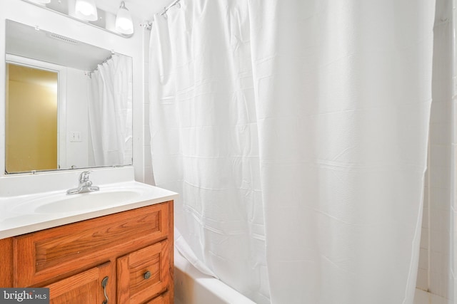 full bath with vanity
