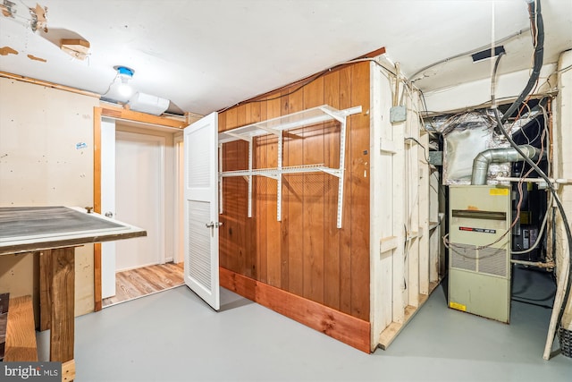 1918 Brisbane St, Silver Spring, MD 20902 - unfinished basement with heating unit