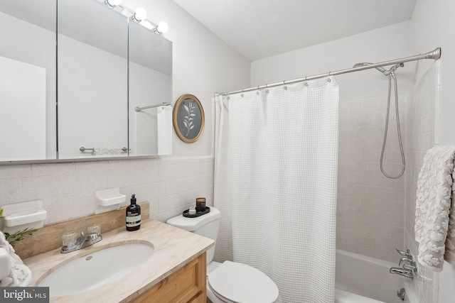 1612 7th Pl, Mclean, VA 22101 - bathroom with vanity, shower / bath combo, and toilet