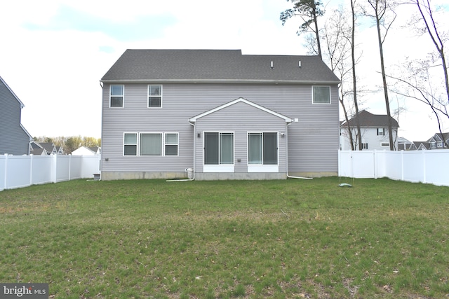 101 Saratoga Ct, North East, MD 21901 - rear view of house with a yard and a fenced backyard