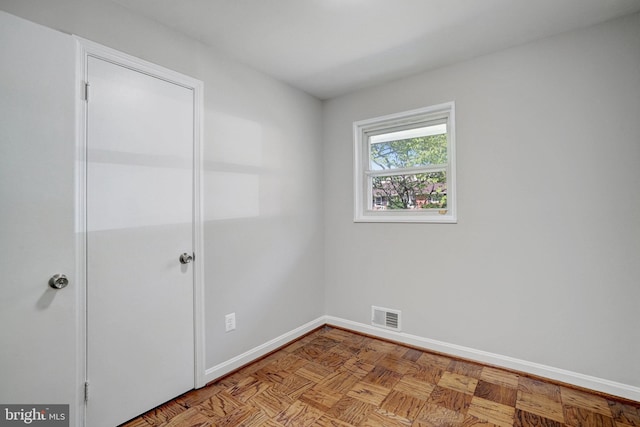 1310 S Columbus St, Arlington, VA 22204 - unfurnished room featuring visible vents and baseboards