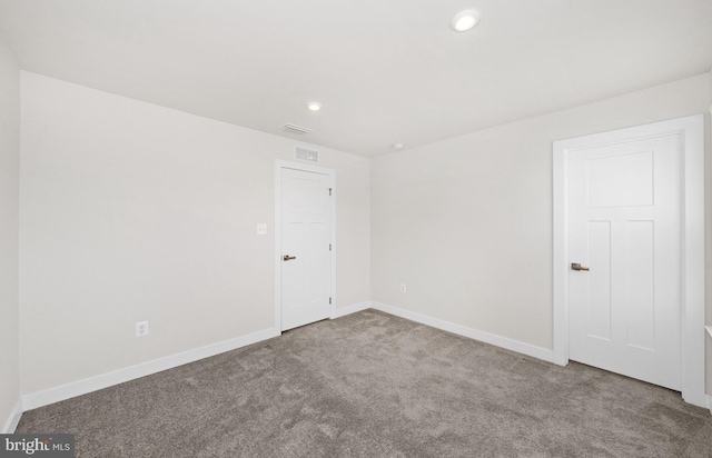 147 Parker Dr, Middletown, DE 19709 - empty room featuring carpet floors, recessed lighting, baseboards, and visible vents