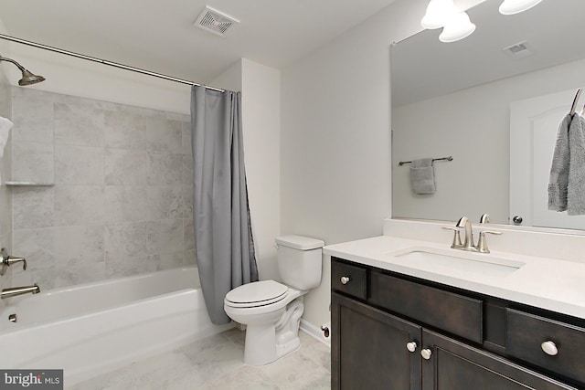 108 Chimney Swift Rd, Fredericksburg, VA 22406 - full bathroom with vanity, toilet, visible vents, and shower / tub combo with curtain