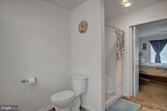 230 Meadowcreek Dr N, Chambersburg, PA 17202 - bathroom with ensuite bath, baseboards, toilet, and a shower stall