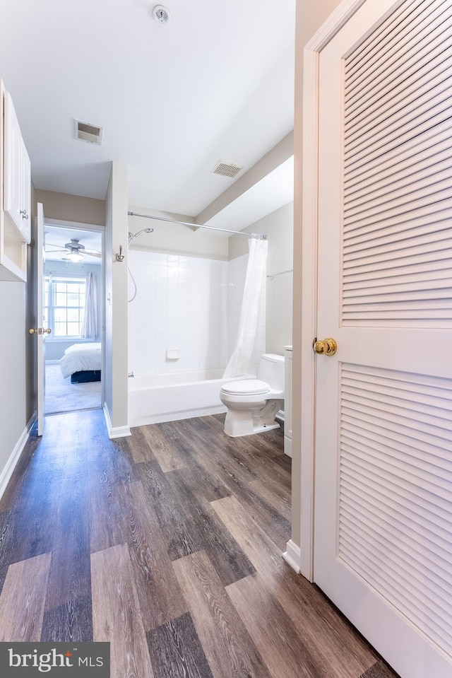 645 Constellation Sq SE Unit L, Leesburg, VA 20175 - full bath with toilet, wood finished floors, and visible vents