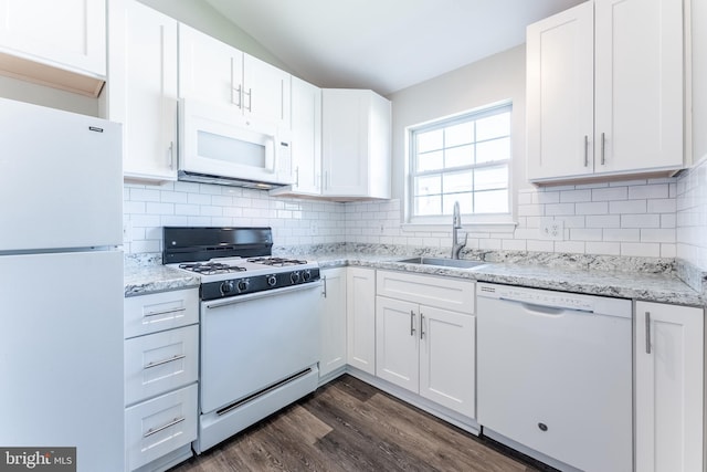 645 Constellation Sq SE Unit L, Leesburg, VA 20175 - kitchen with dark wood-style flooring, tasteful backsplash, a sink, white appliances, and white cabinetry