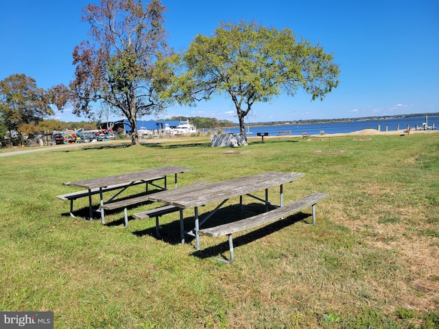 3734 1st Ave, Edgewater, MD 21037 - view of home's community featuring a lawn and a water view