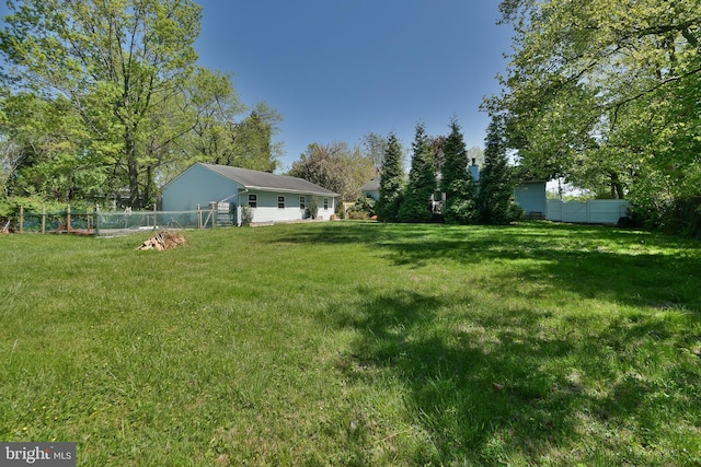3703 Spruce St, Bristol, PA 19007 - view of yard featuring fence