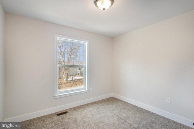 5 Cornwallis Cv, Ruther Glen, VA 22546 - carpeted spare room featuring visible vents and baseboards