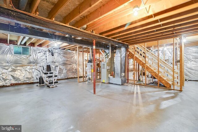 10995 Alcorn Ln, Waldorf, MD 20603 - unfinished below grade area with gas water heater and heating unit