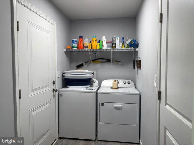 14273 Brandy Ln, Georgetown, DE 19947 - laundry area featuring separate washer and dryer