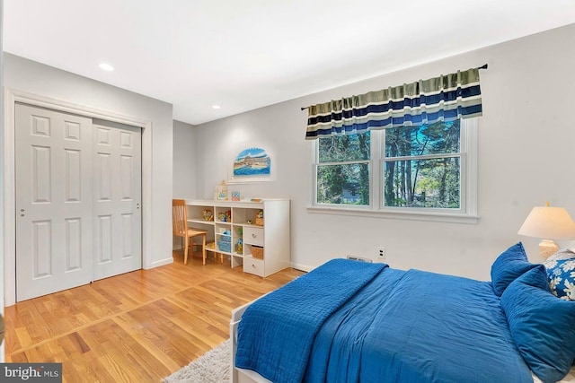 79 Wolfpack Rd, Hamilton, NJ 08619 - bedroom featuring baseboards, a closet, recessed lighting, and wood finished floors