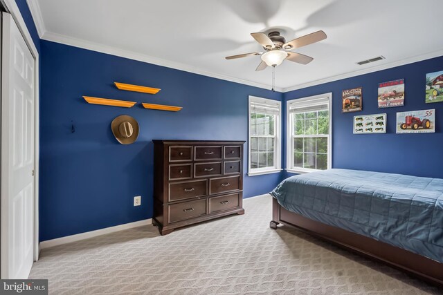 9804 Luck Penny Ct, Bristow, VA 20136 - bedroom with crown molding, carpet, baseboards, and ceiling fan
