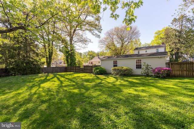 1822 Clearwood Rd, Baltimore, MD 21234 - view of yard