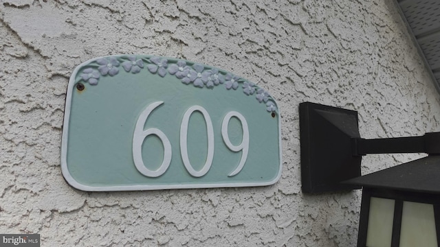 exterior details with stucco siding