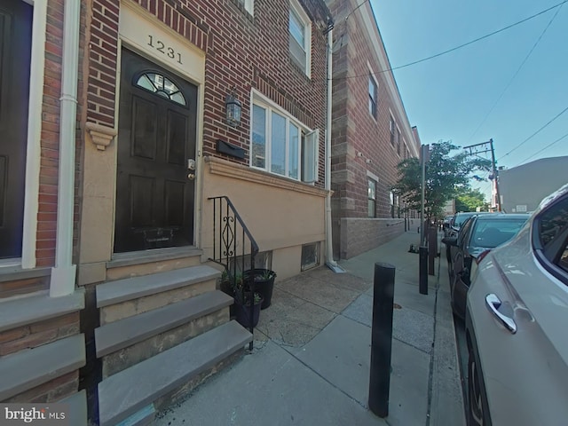 1231 S Clarion St, Philadelphia, PA 19147 - property entrance featuring brick siding