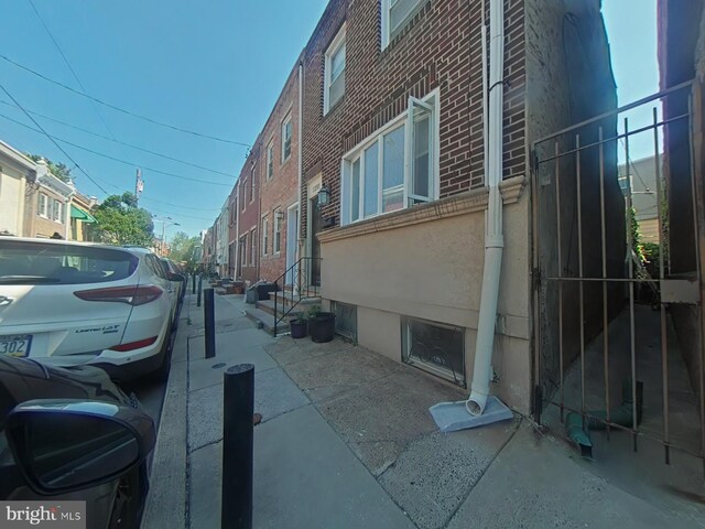 1231 S Clarion St, Philadelphia, PA 19147 - view of asphalt road