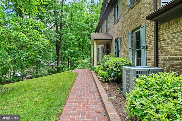 5420 Well Spring Rd, La Plata, MD 20646 - view of green lawn featuring central AC