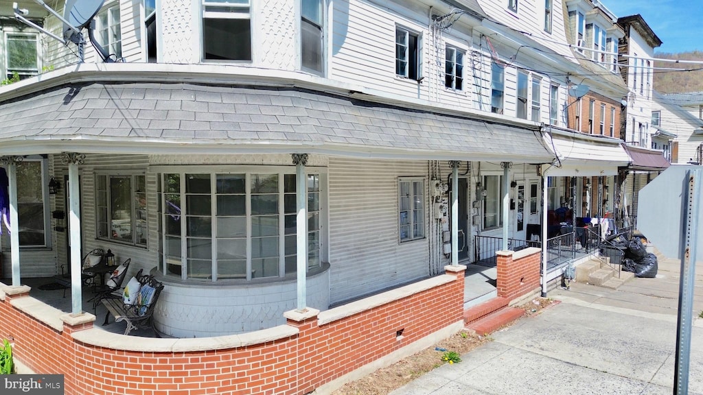 100 N 8th St, Shamokin, PA 17872 - exterior space with covered porch
