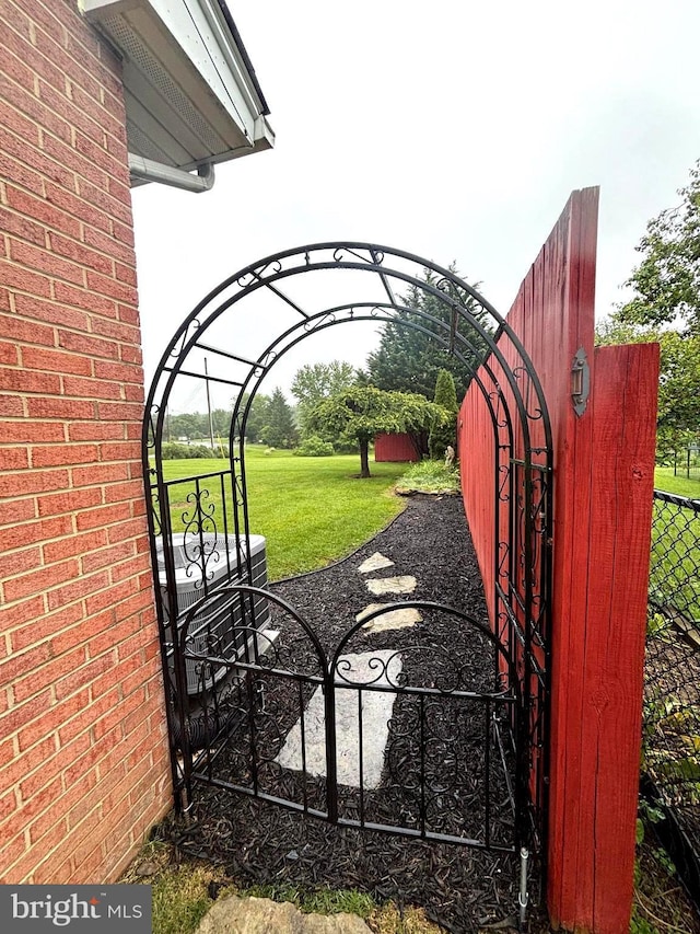 1085 Greenwood Rd, Winchester, VA 22602 - gate featuring a lawn