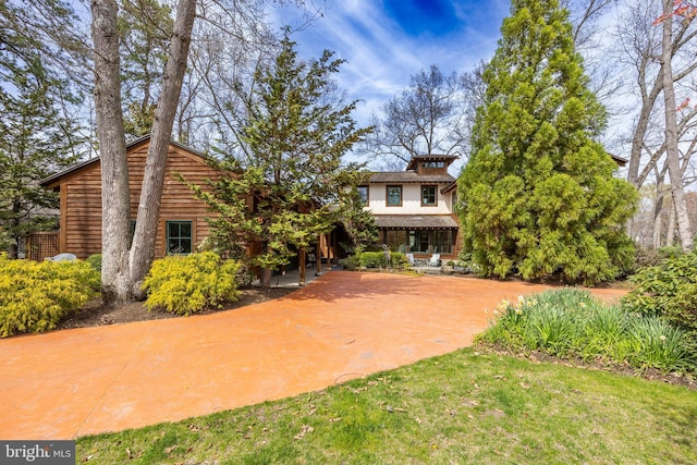 view of front of home with a porch