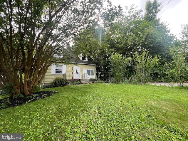 5 Delight Ave, Nottingham, MD 21236 - view of green lawn