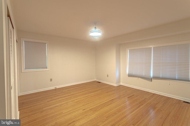 7 Teak Ct, Cherry Hill, NJ 08003 - empty room with light wood finished floors and baseboards