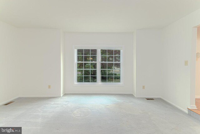 7 Teak Ct, Cherry Hill, NJ 08003 - empty room with visible vents, carpet flooring, and baseboards