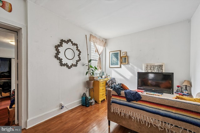 1130 N 3rd St, Philadelphia, PA 19123 - office space featuring wood finished floors and baseboards