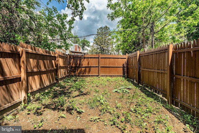 19 W 29th St, Wilmington, DE 19802 - view of fenced backyard