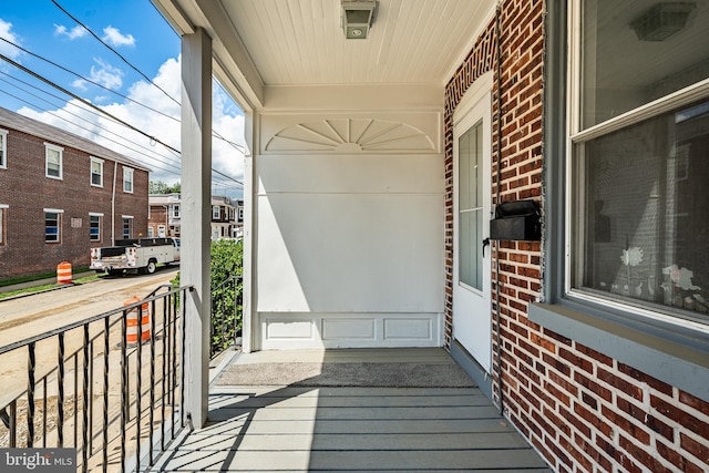 19 W 29th St, Wilmington, DE 19802 - balcony with a porch