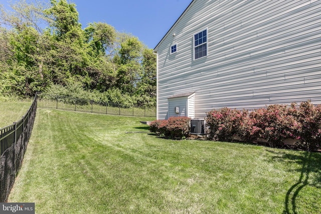 3560 Sherwin Dr, Manchester, MD 21102 - view of yard with cooling unit